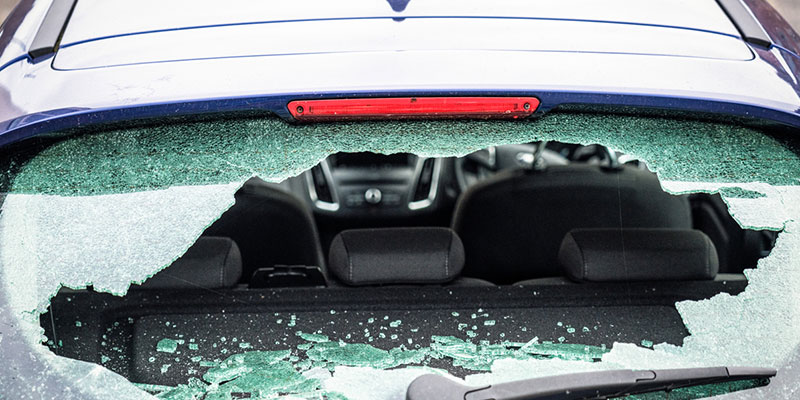 Signs That You Need Back Glass Replacement 